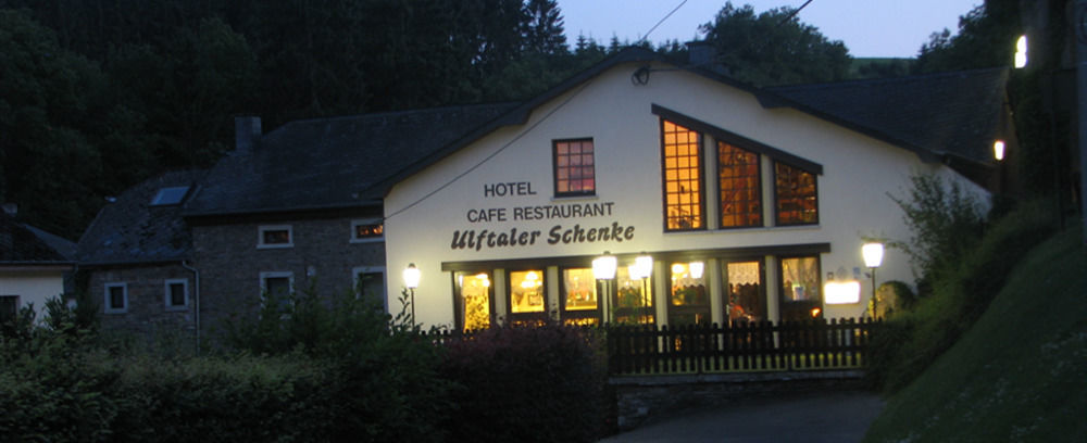 Hotel Ulftaler Schenke Burg Reuland Extérieur photo