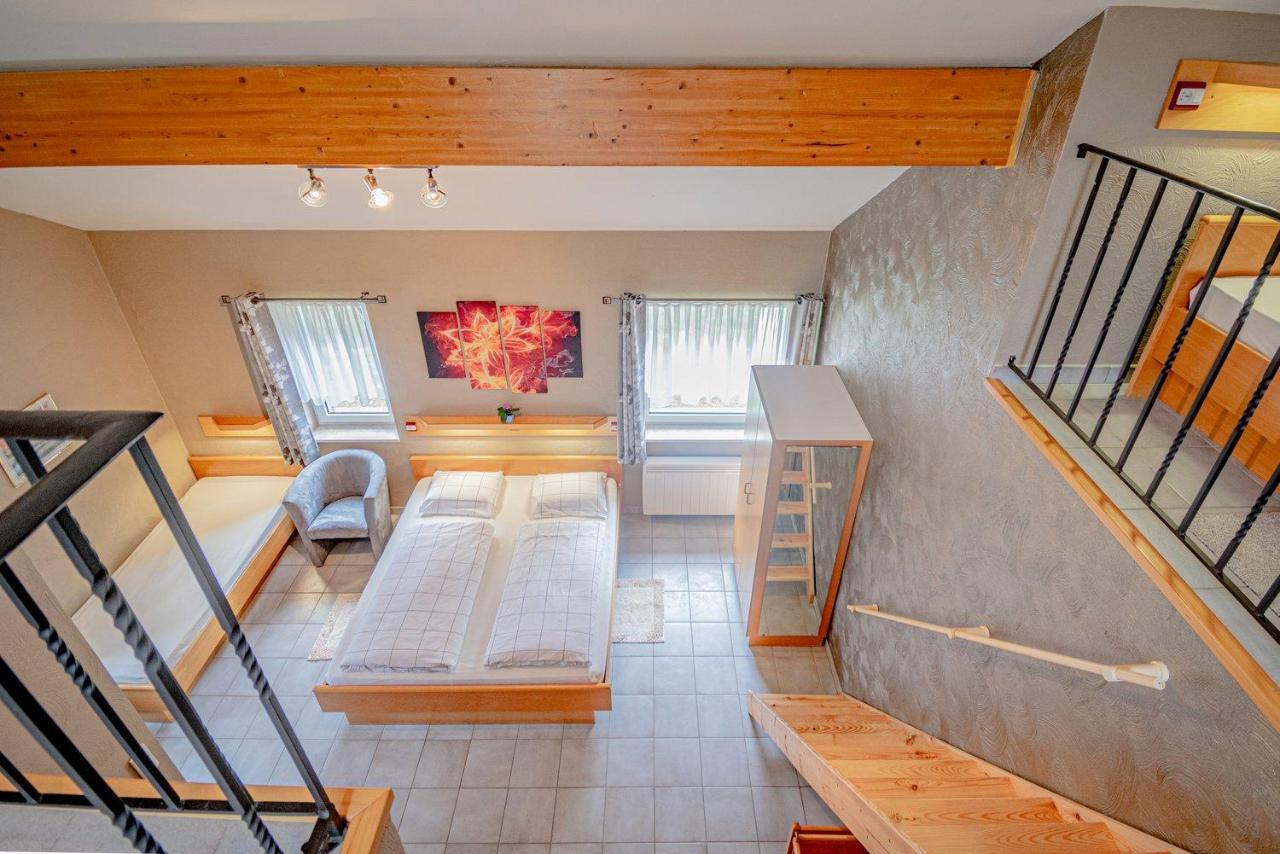 Hotel Ulftaler Schenke Burg Reuland Extérieur photo