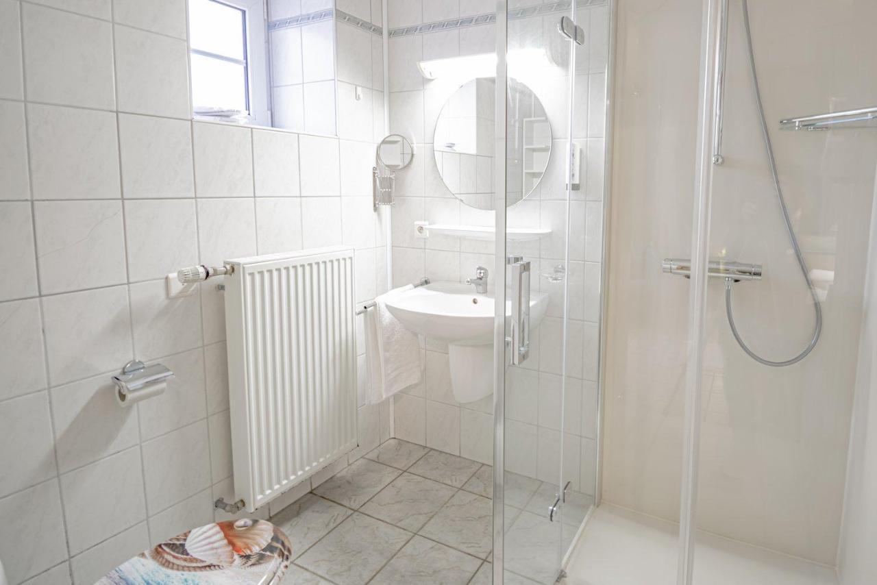 Hotel Ulftaler Schenke Burg Reuland Extérieur photo
